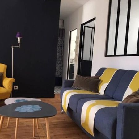 Appartement De Caractere Avec Terrasse. 拉罗歇尔 外观 照片